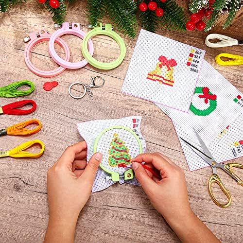 Desenler ve Talimatlar ile 6 Takım Noel Nakış Kiti Çapraz Dikiş Acemi Kiti Sırt Çantası Charms Yeni Başlayanlar Çocuklar için