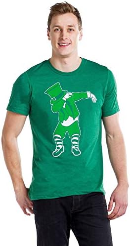 Sarhoş Elfler Komik Karakter ve Leprikon St Patricks Günü T Shirt Erkekler ıçin