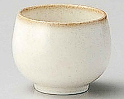 Japonya'da yapılan Kobiki 1.8 inç Sake Kupası Beyaz porselen